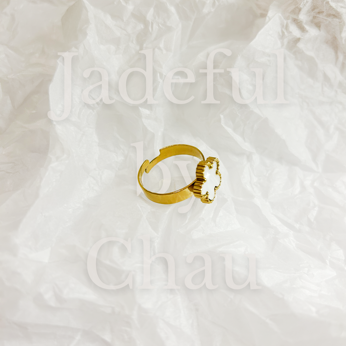 BLOOM Ring – Perlmuttweiss
