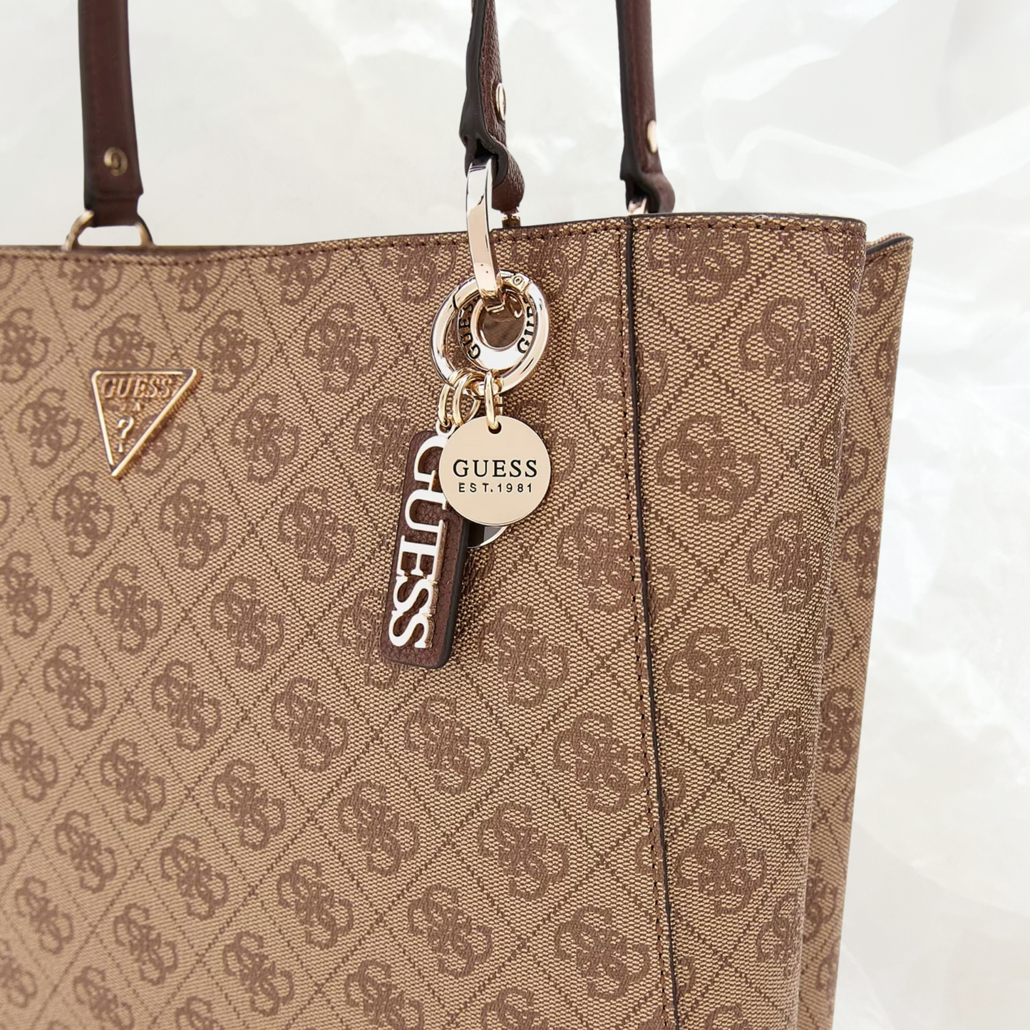 GUESS Noelle Shopper Tote Bag Handtasche – latte brown braun