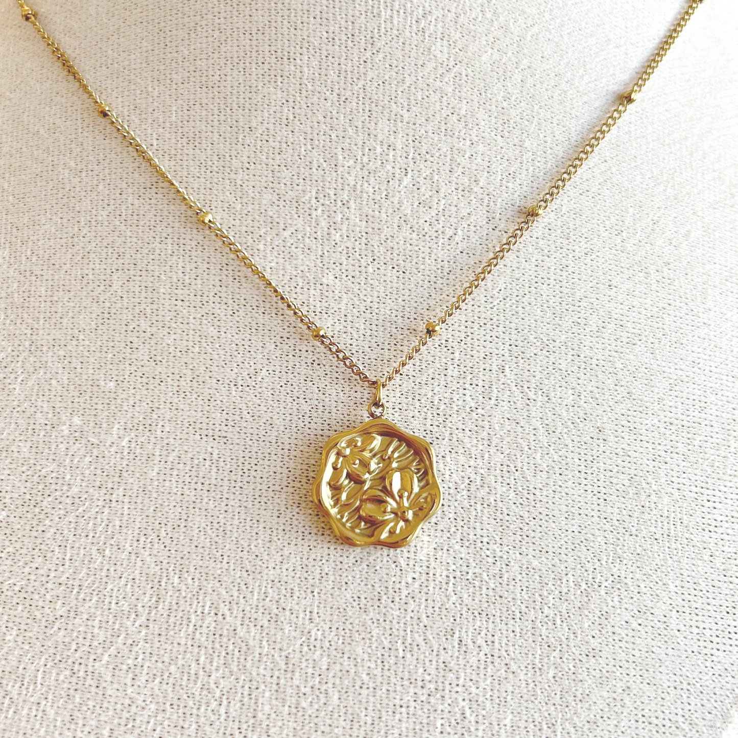 SEAL OF SPRING Halskette – Gold