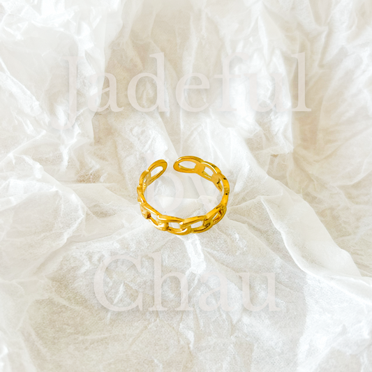CHAINED Ring – Gold