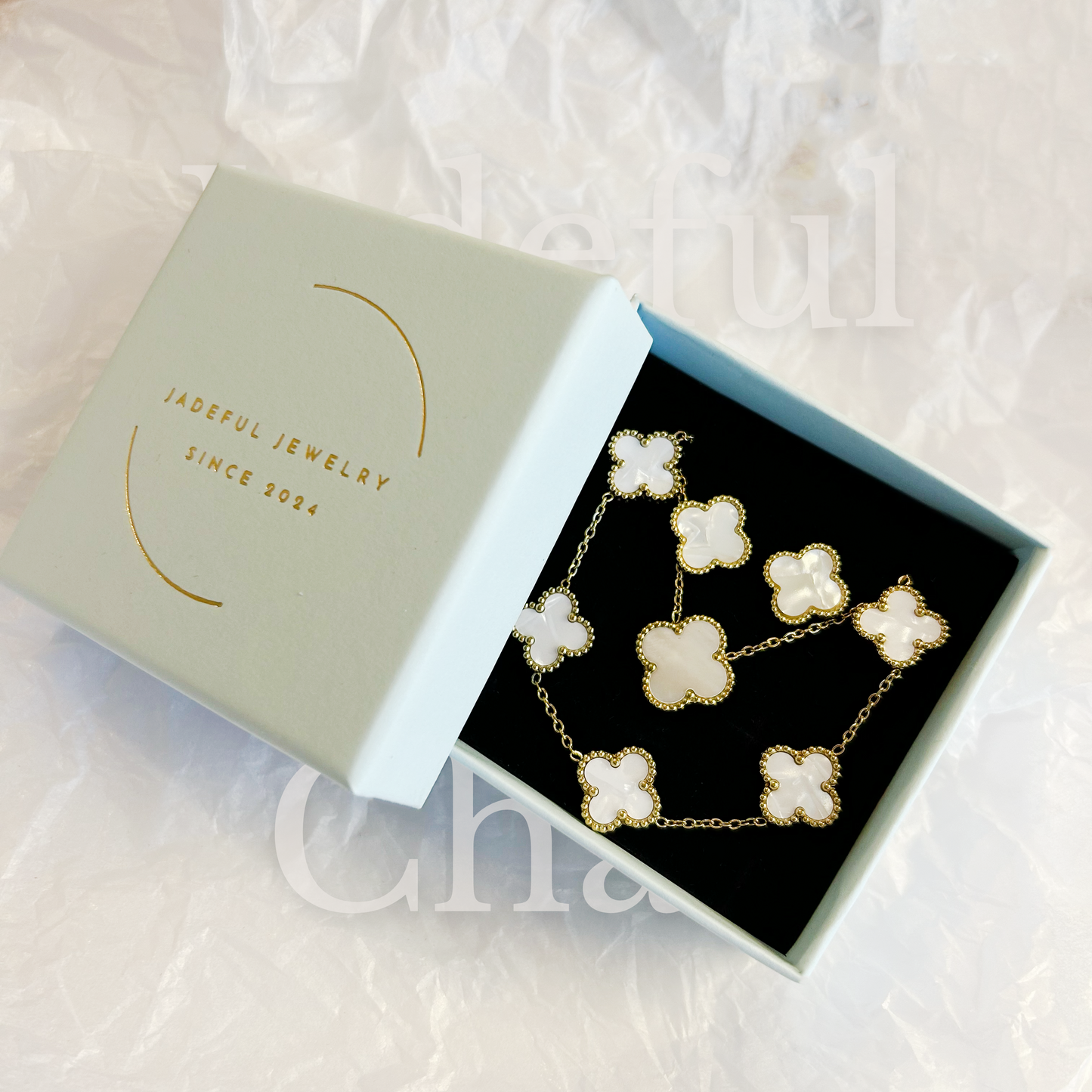 CLOVER jewelry set – mother-of-pearl white