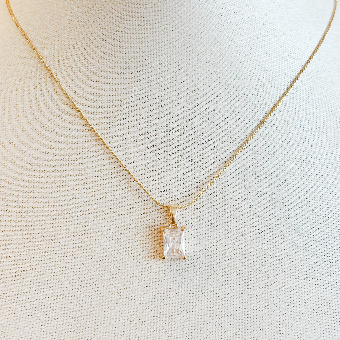 GLACIER Necklace – Gold