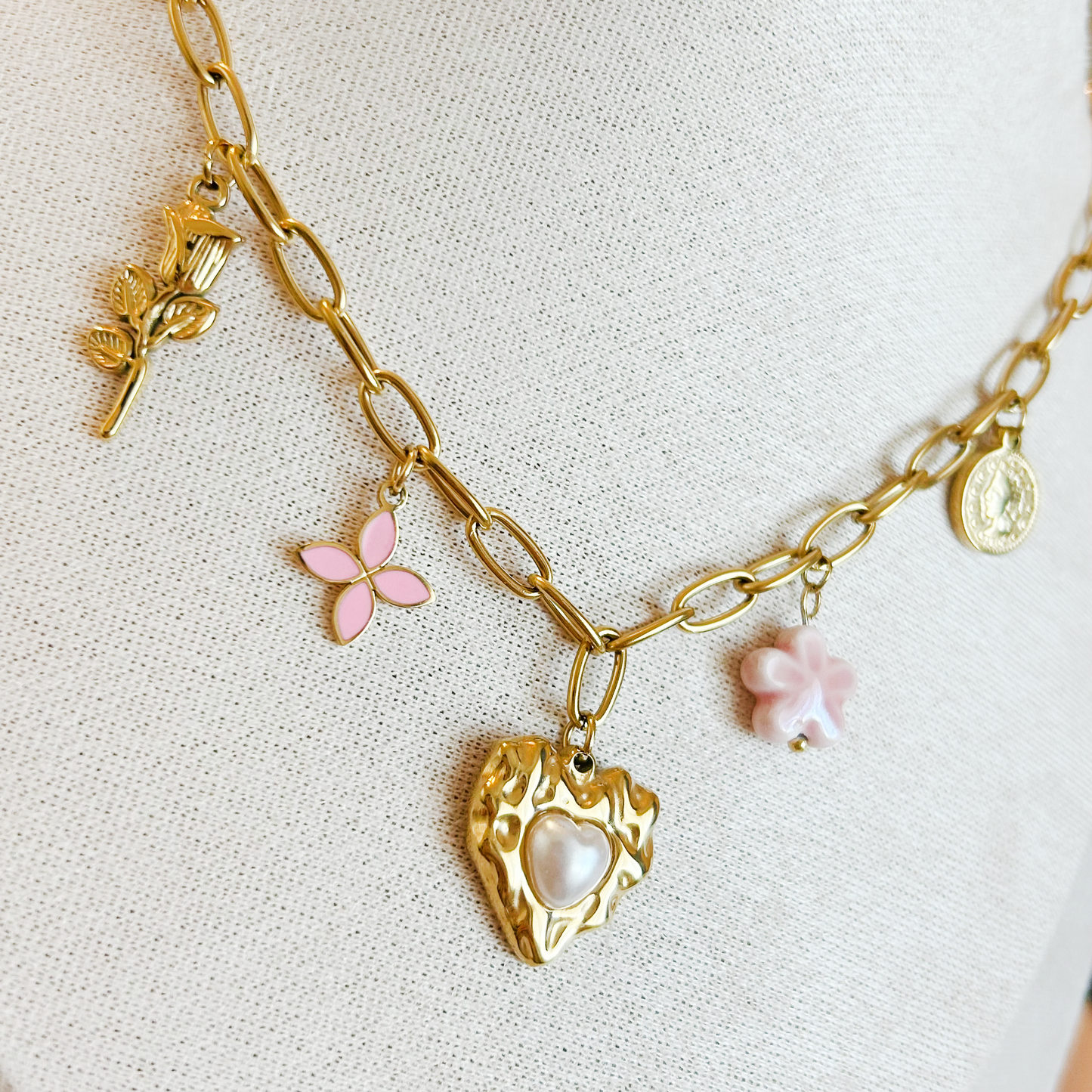 ROYAL GARDEN Charm Halskette – Gold