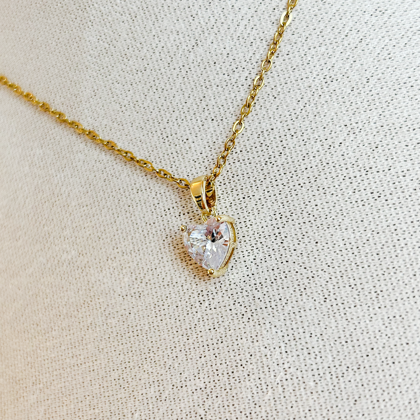 RADIANT HEART Necklace – Gold