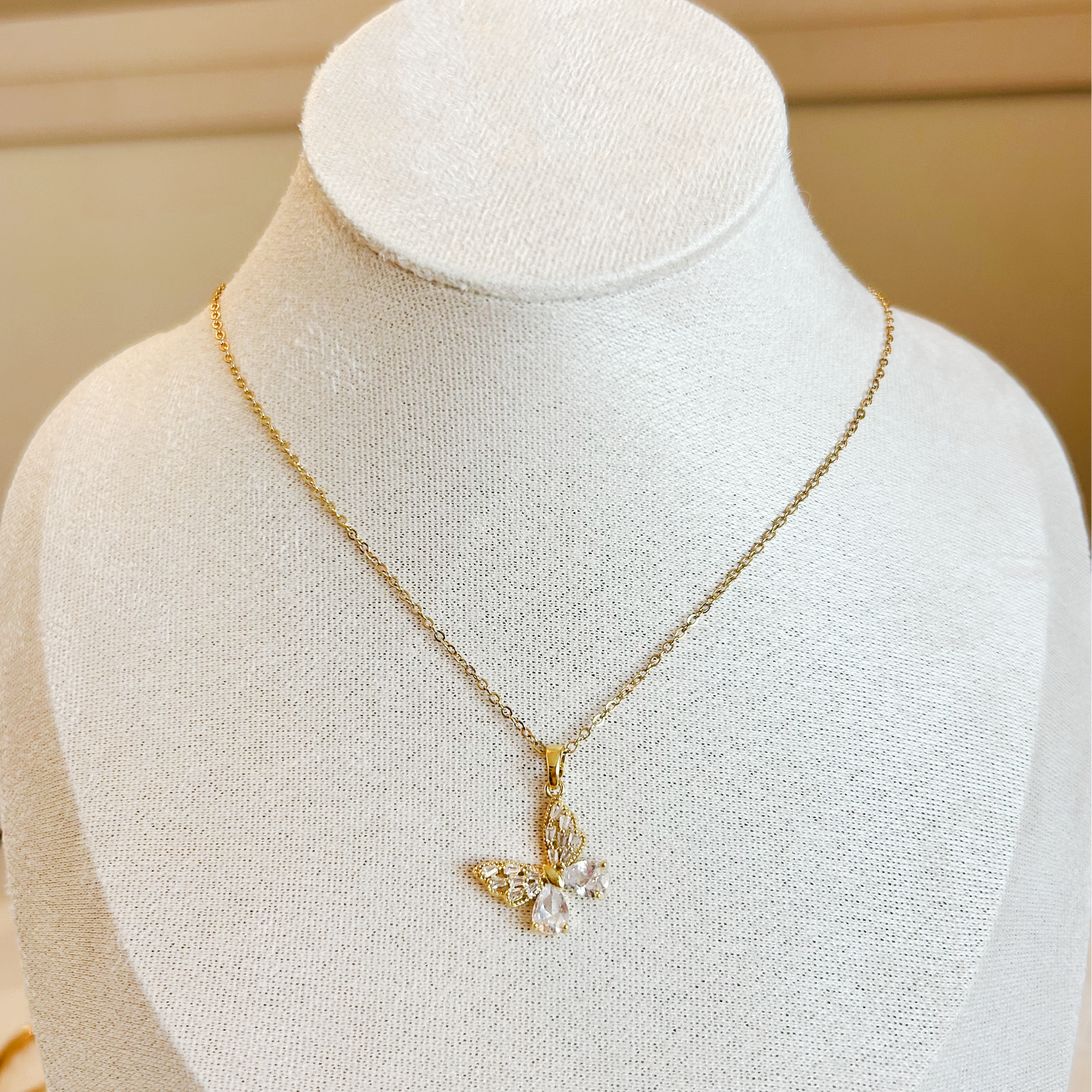 MONARCH Necklace – Gold 