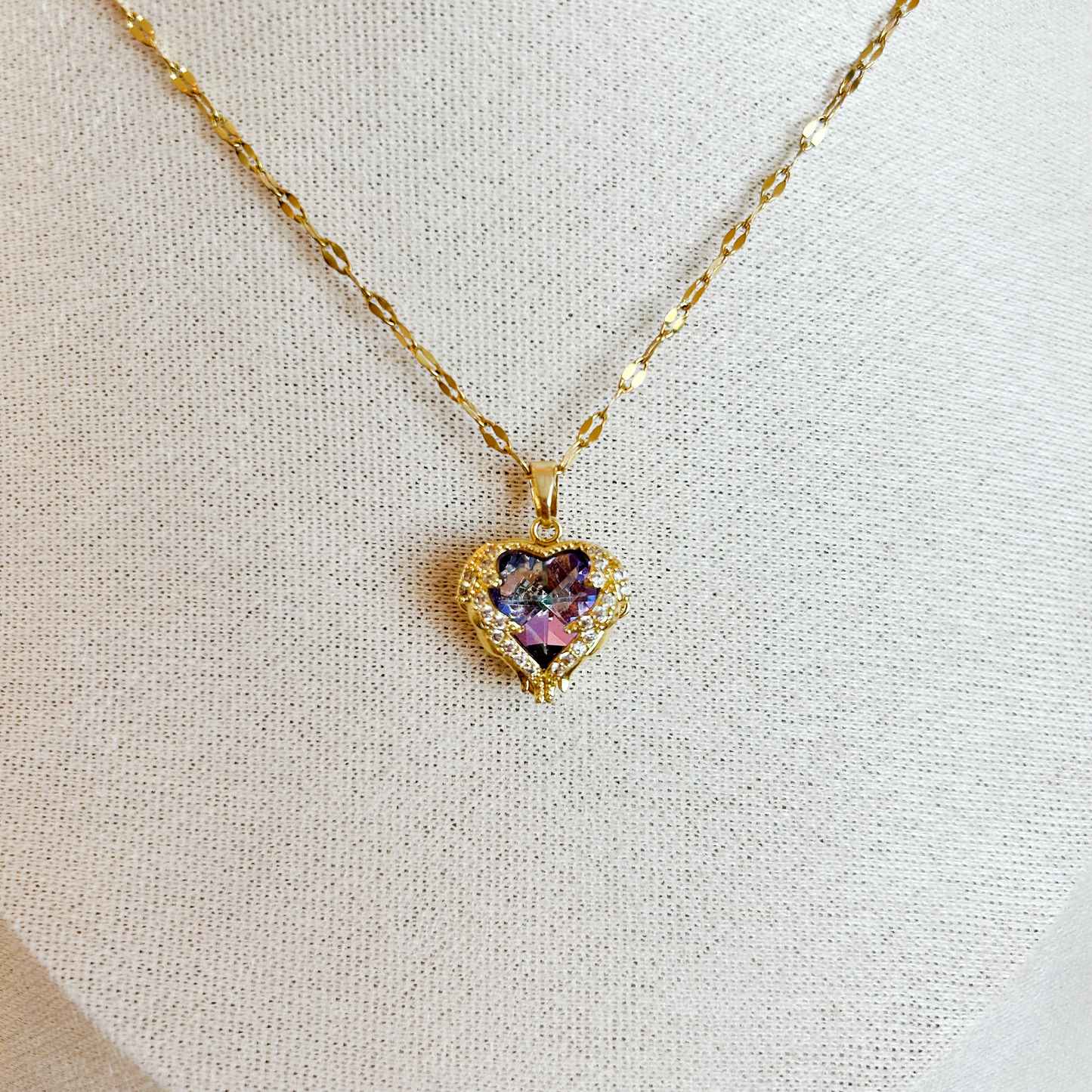 VIO AZURE Necklace – Gold