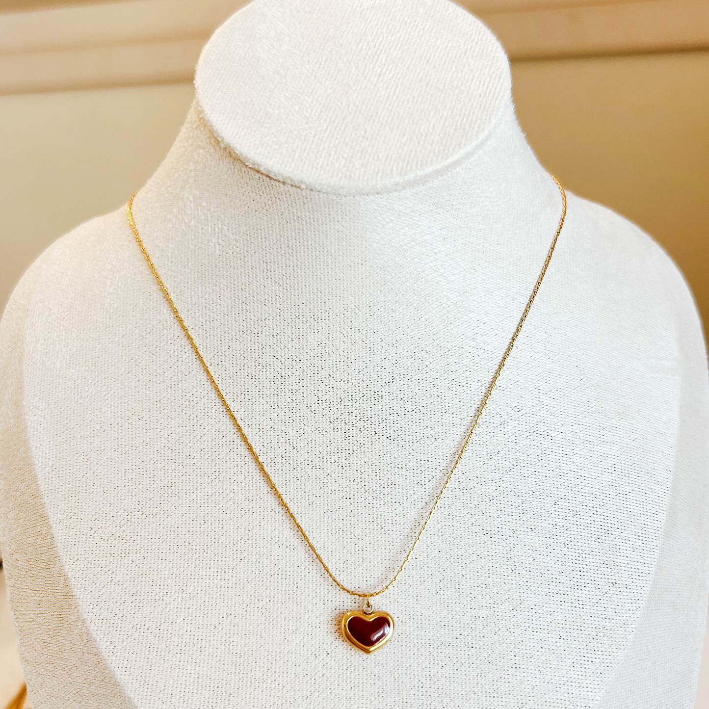 VELVET HEART Necklace – Gold