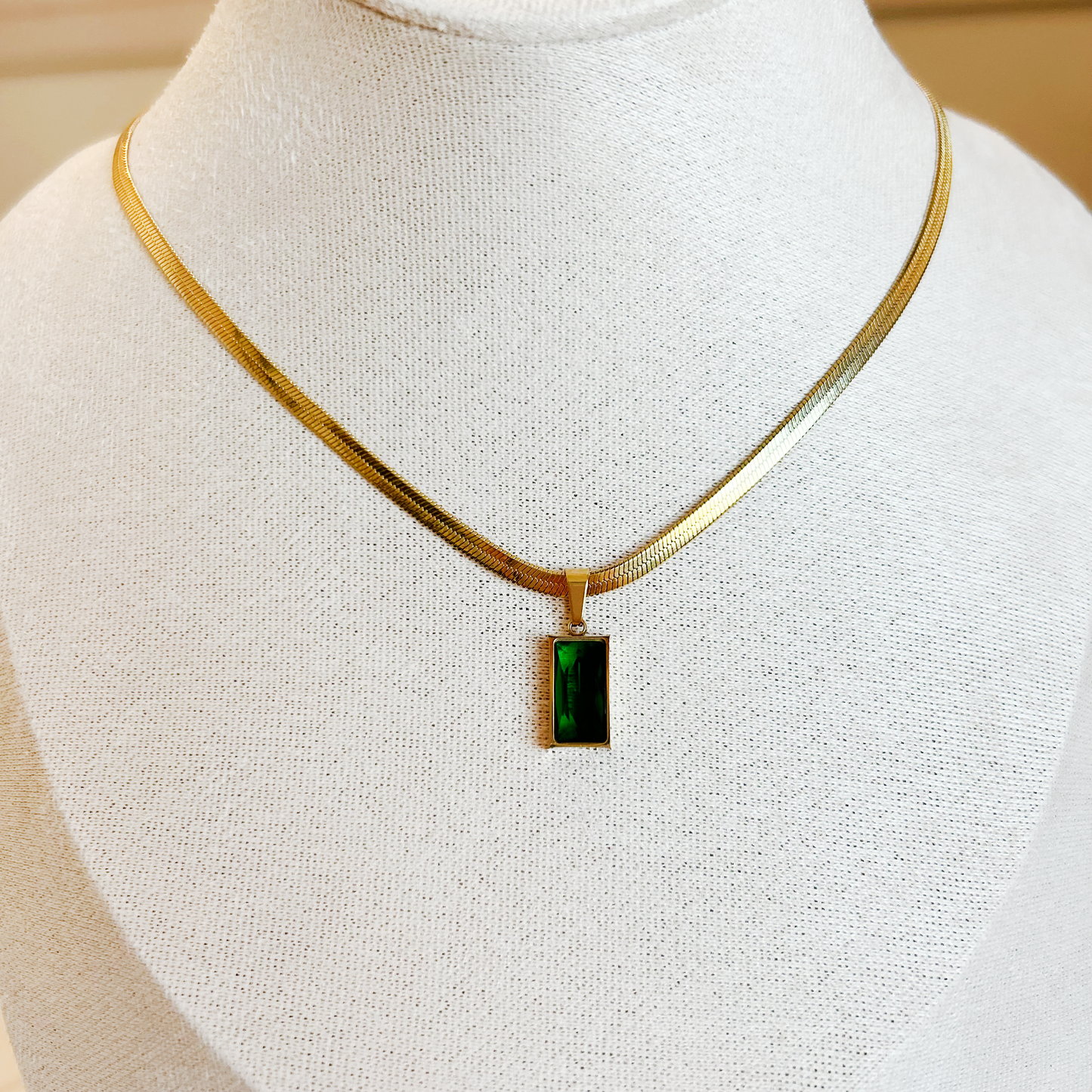 EMERALD Necklace – Gold