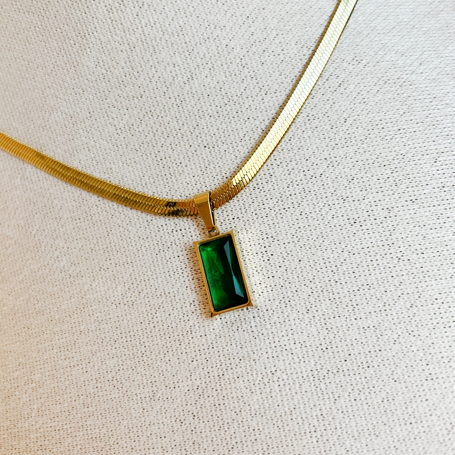 EMERALD Necklace – Gold