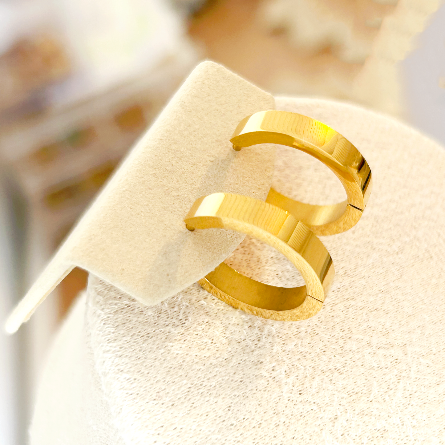 TRESOR Hoops – Gold