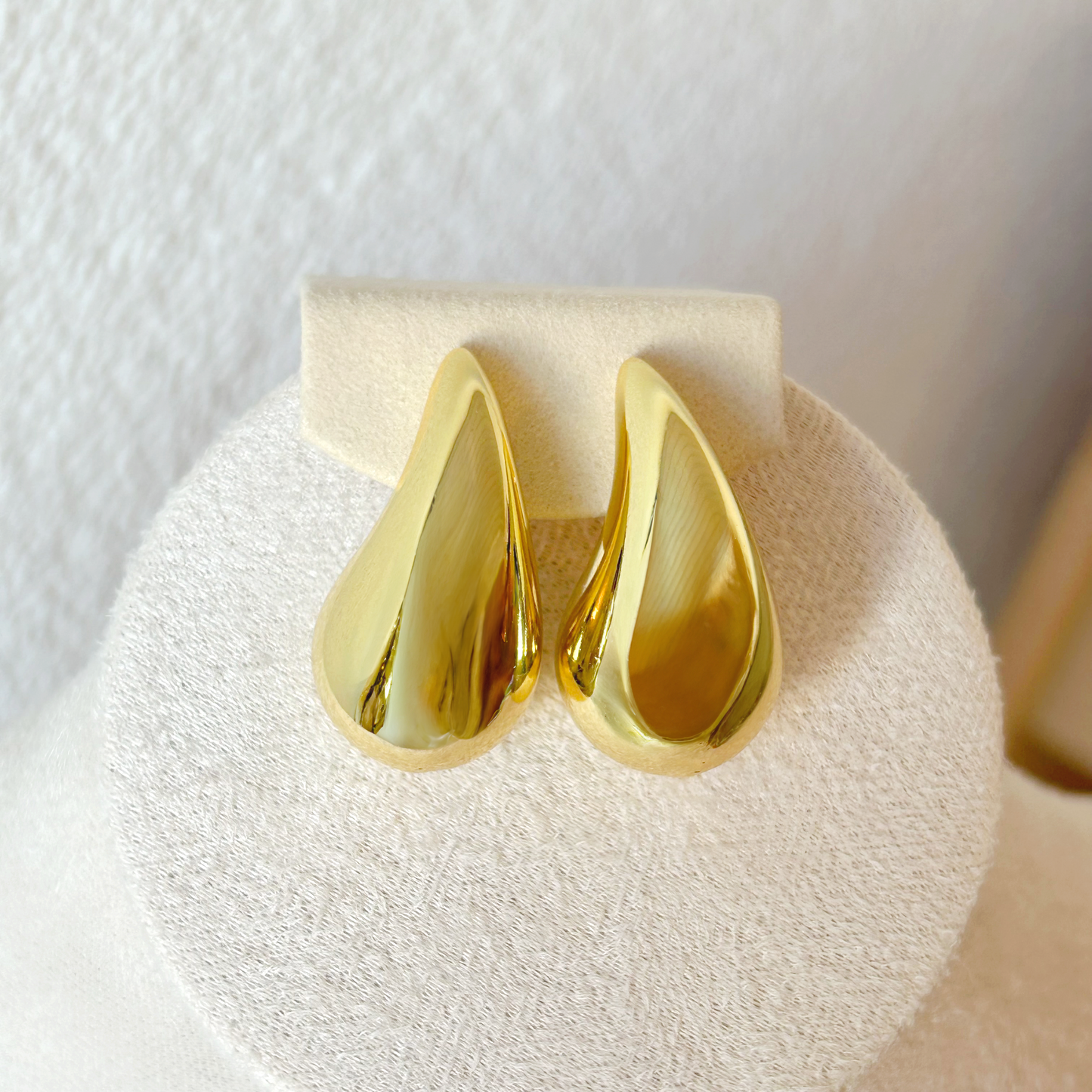 DROP Ohrringe – Gold