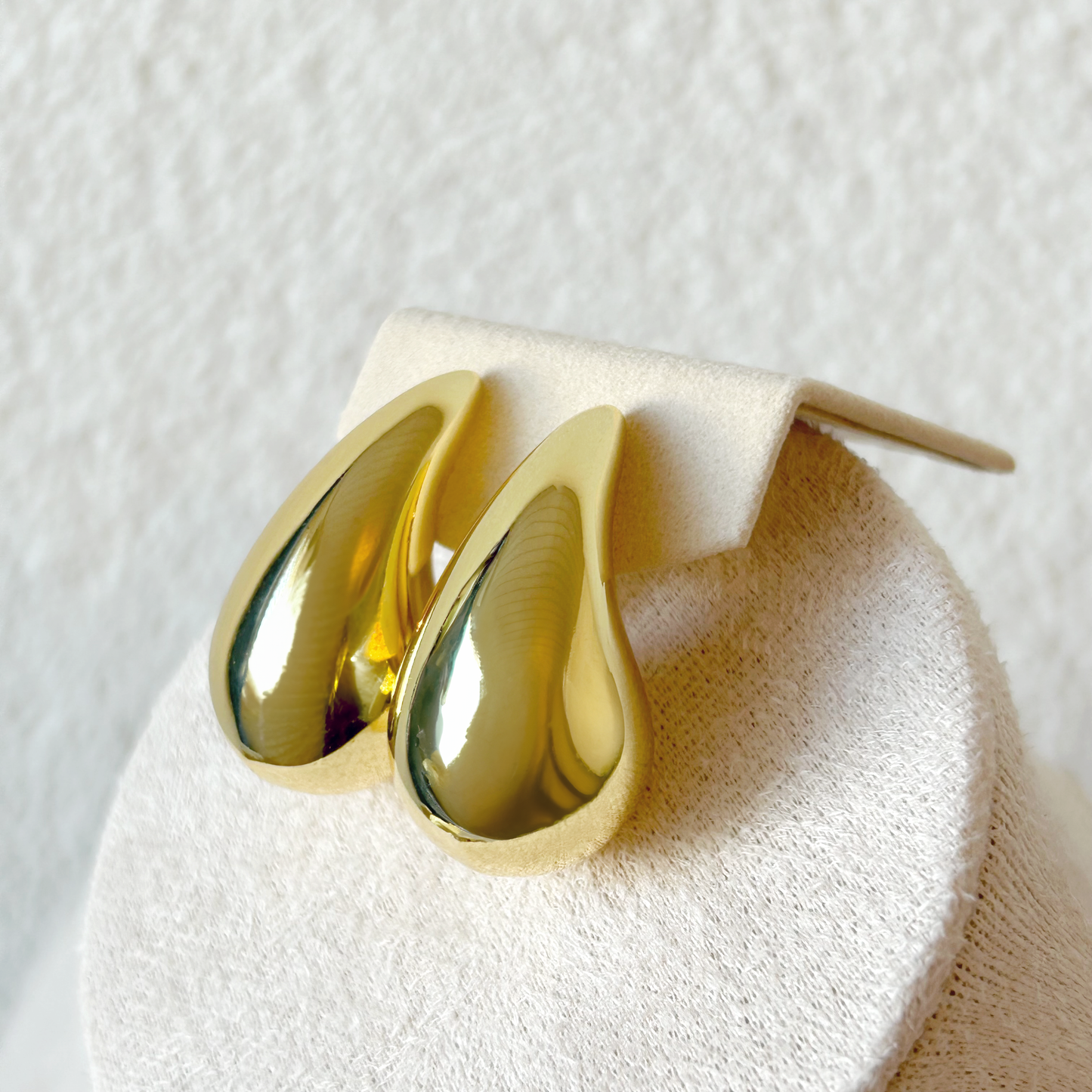 DROP Ohrringe – Gold