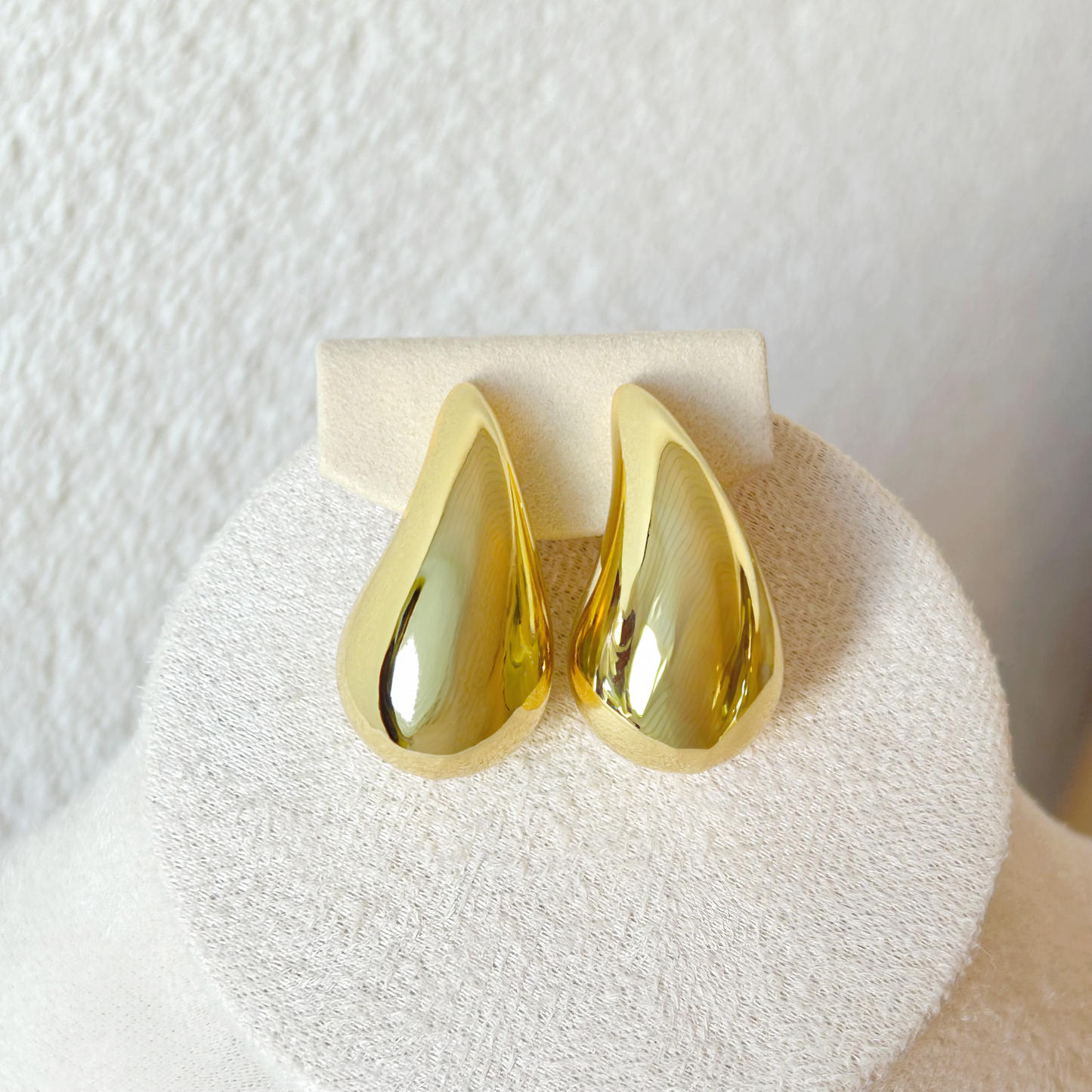 DROP Ohrringe – Gold