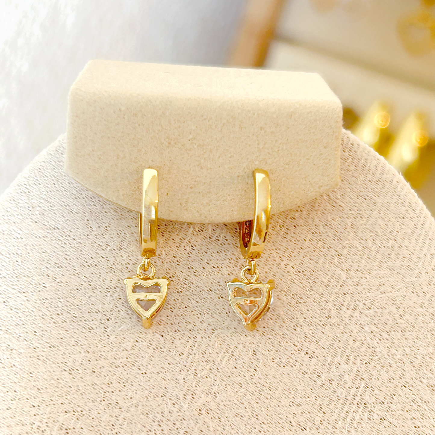 BRILLIA HEART Earrings – Gold 
