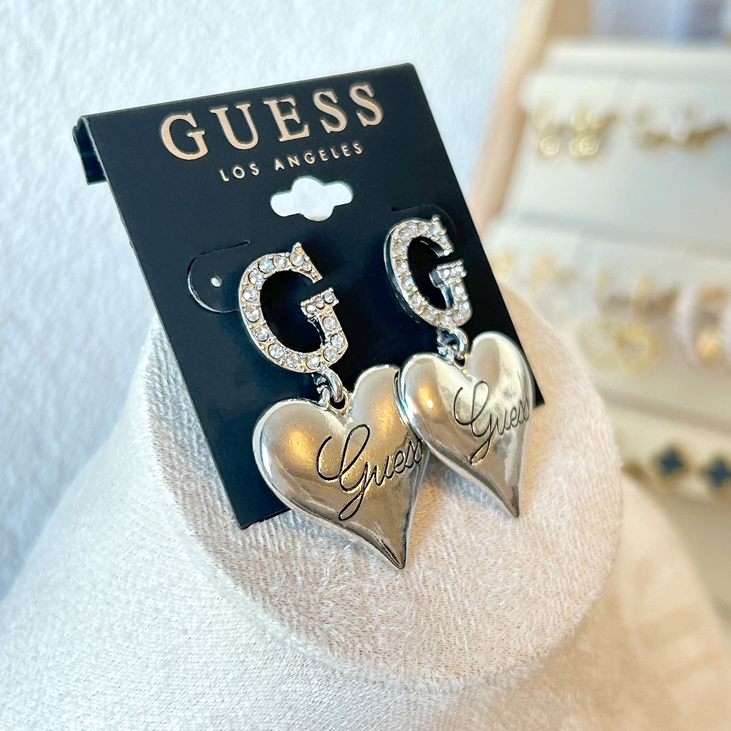 GUESS Heart Earrings – Silver 