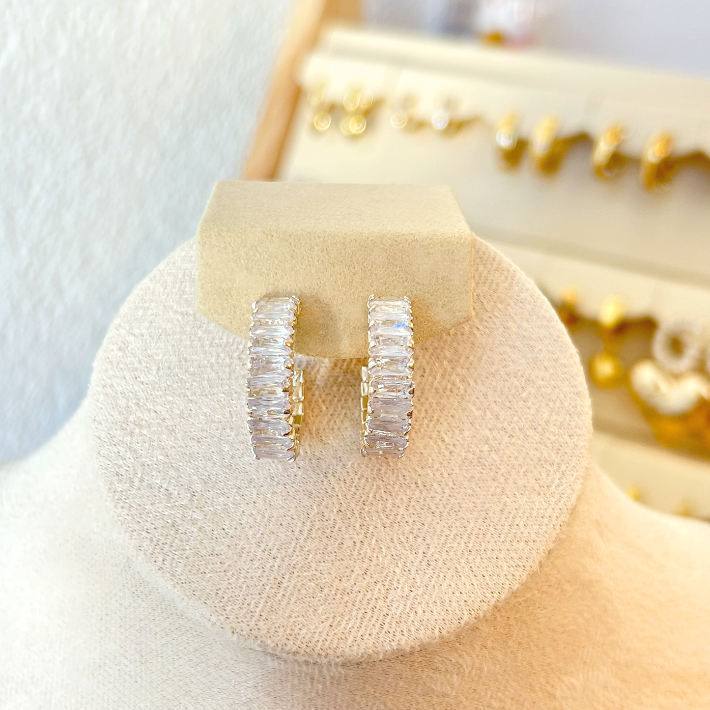 GLITTERING Hoops – Silver 