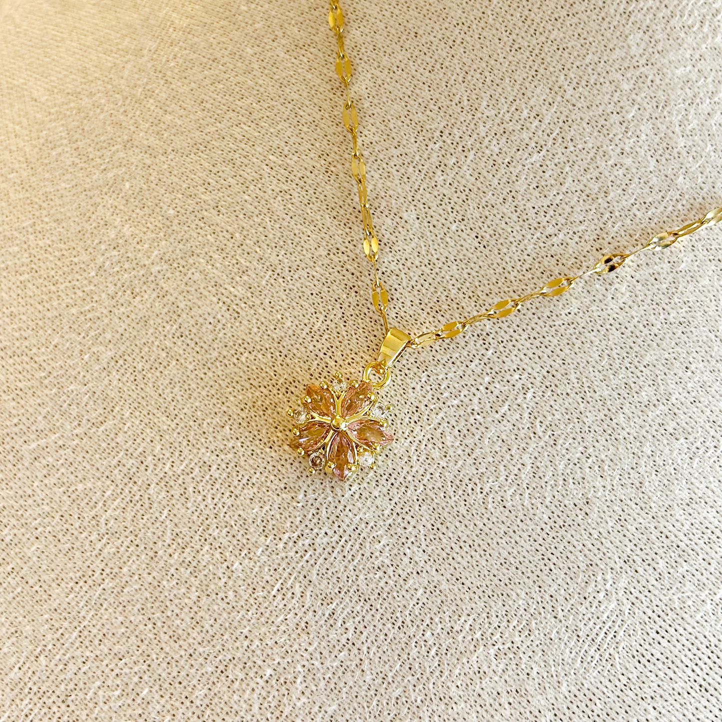 CHERRY BLOSSOM Necklace – Gold 