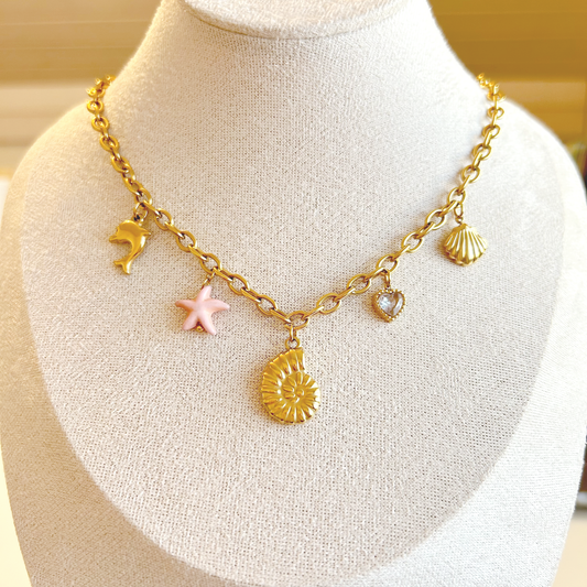 AQUATIC ODYSSEY Charm Halskette – Gold