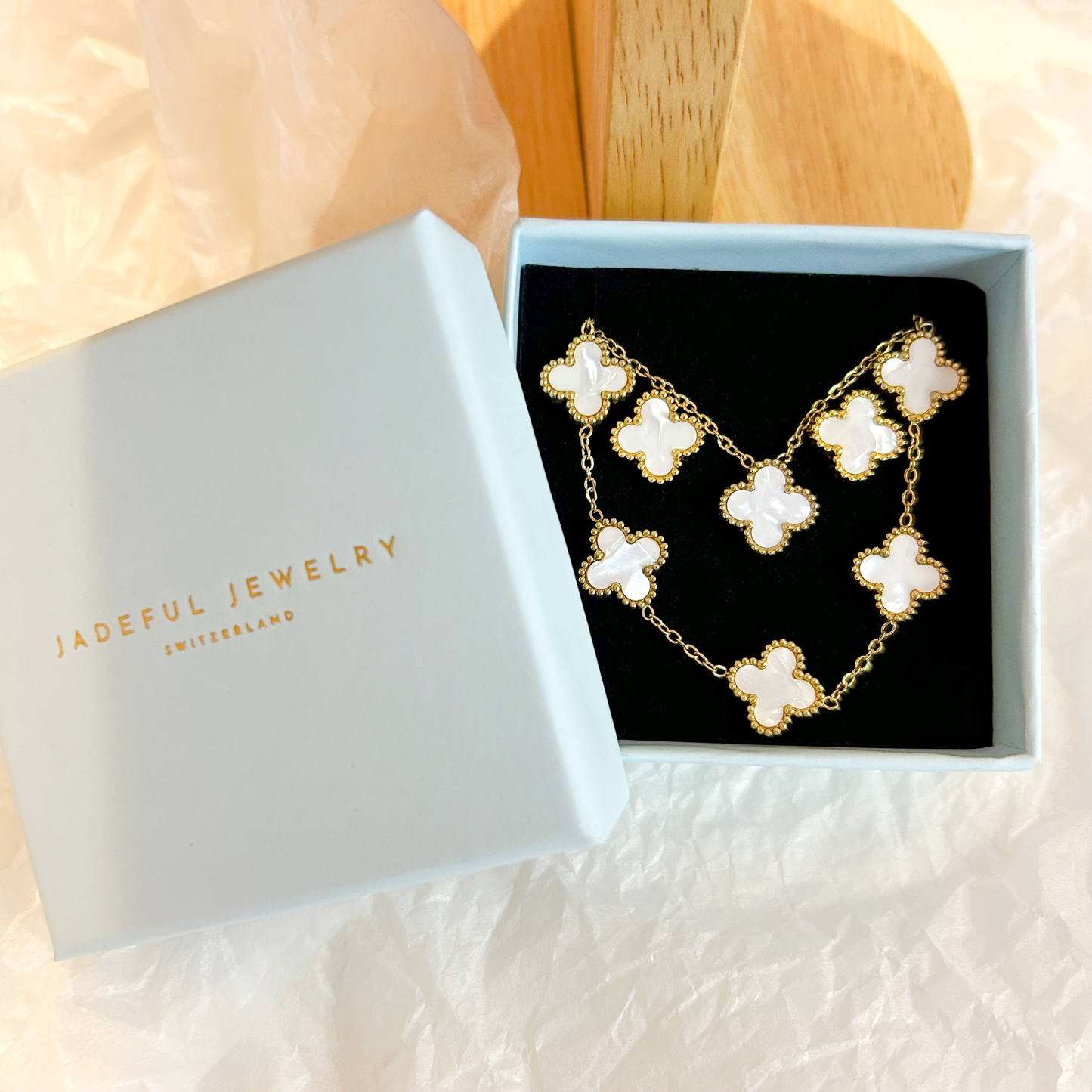 CLOVER jewelry set – mother-of-pearl white