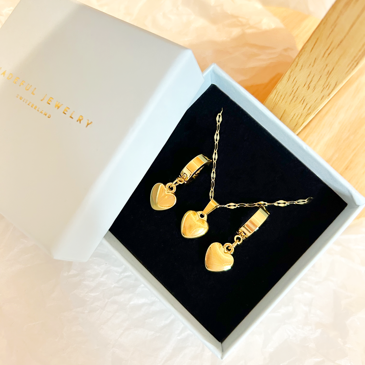 BELOVED Jewelry Set – Gold 
