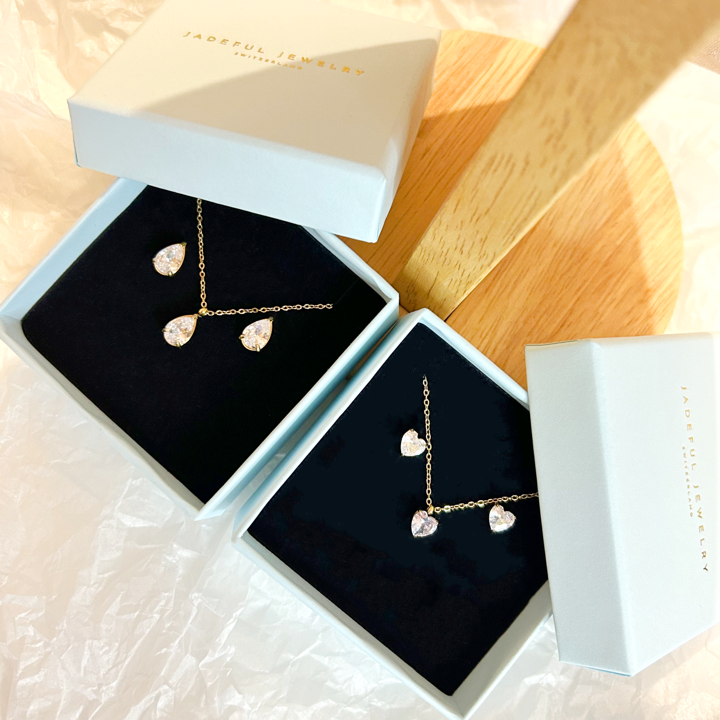 RADIANT HEART jewelry set – gold 